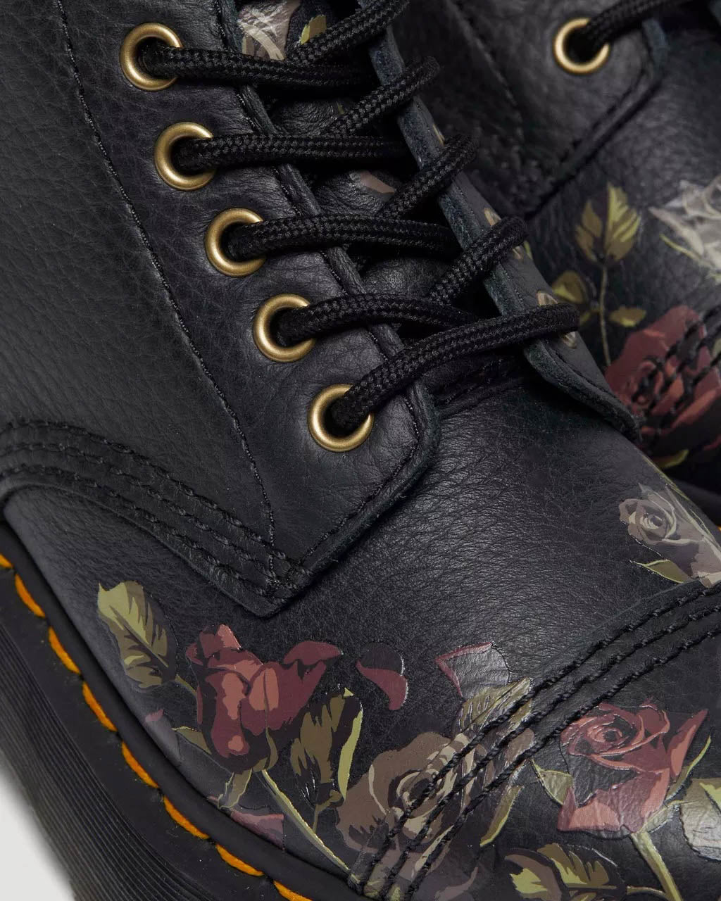 Dr. Martens Sinclair Decayed Roses