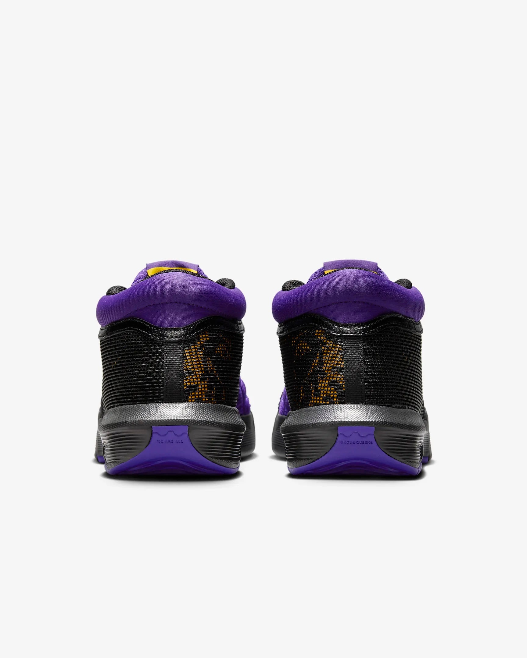 Nike LEBRON WITNESS VIII